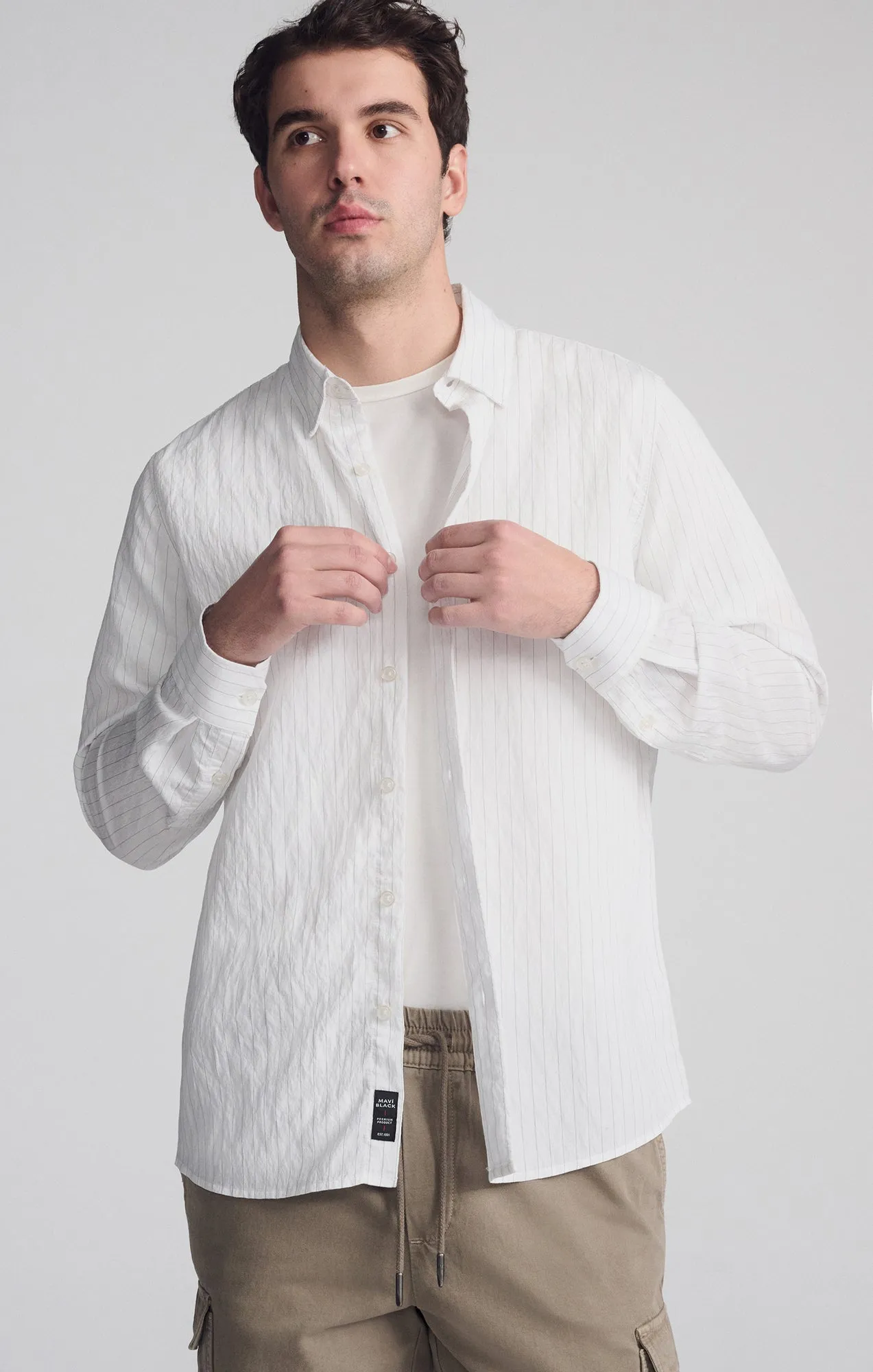 STRIPED LONG SLEEVE BUTTON-UP SHIRT IN BLACK Subtle patterns