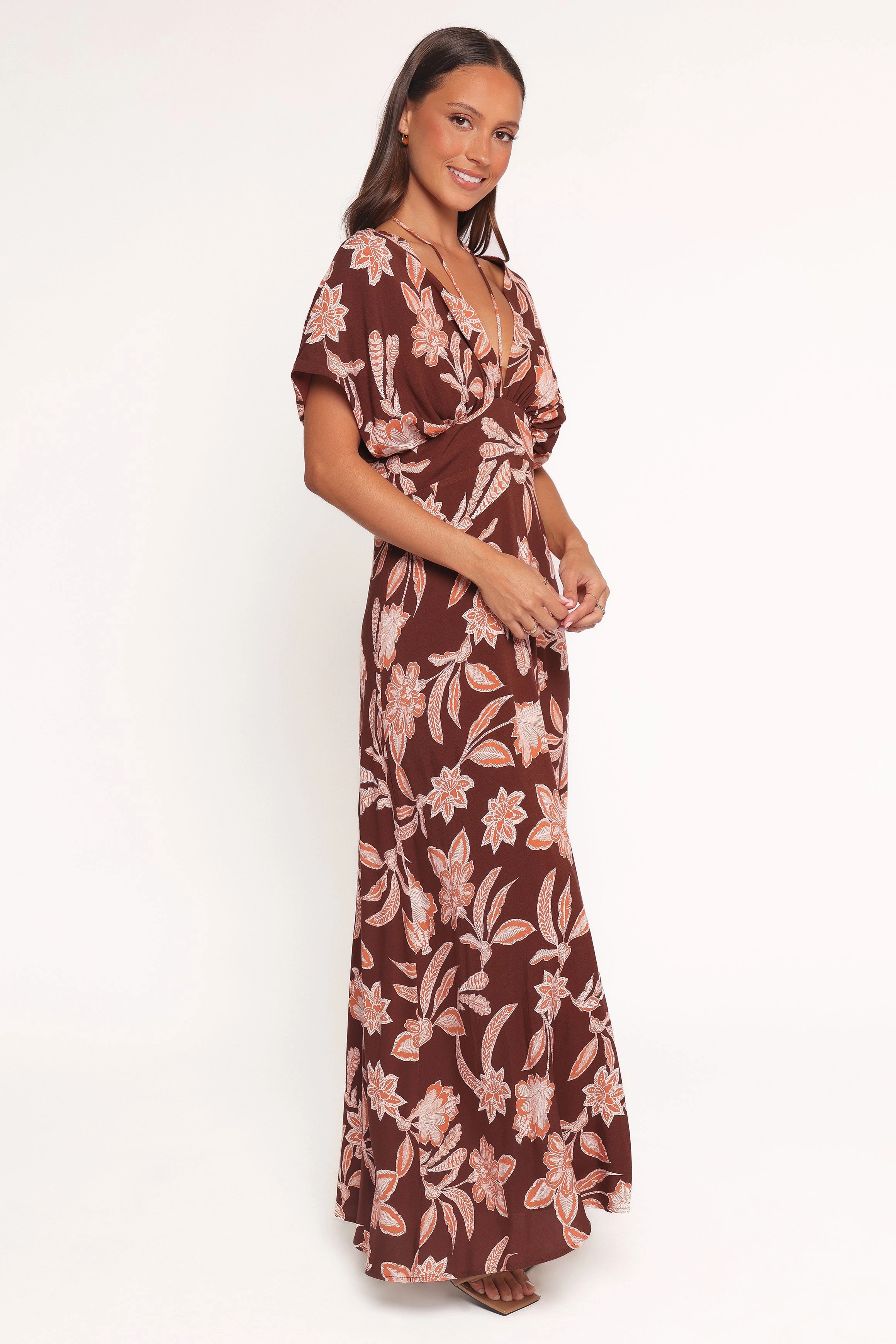 Flattering and Chic Yolande Midi Dress - Orange Floral