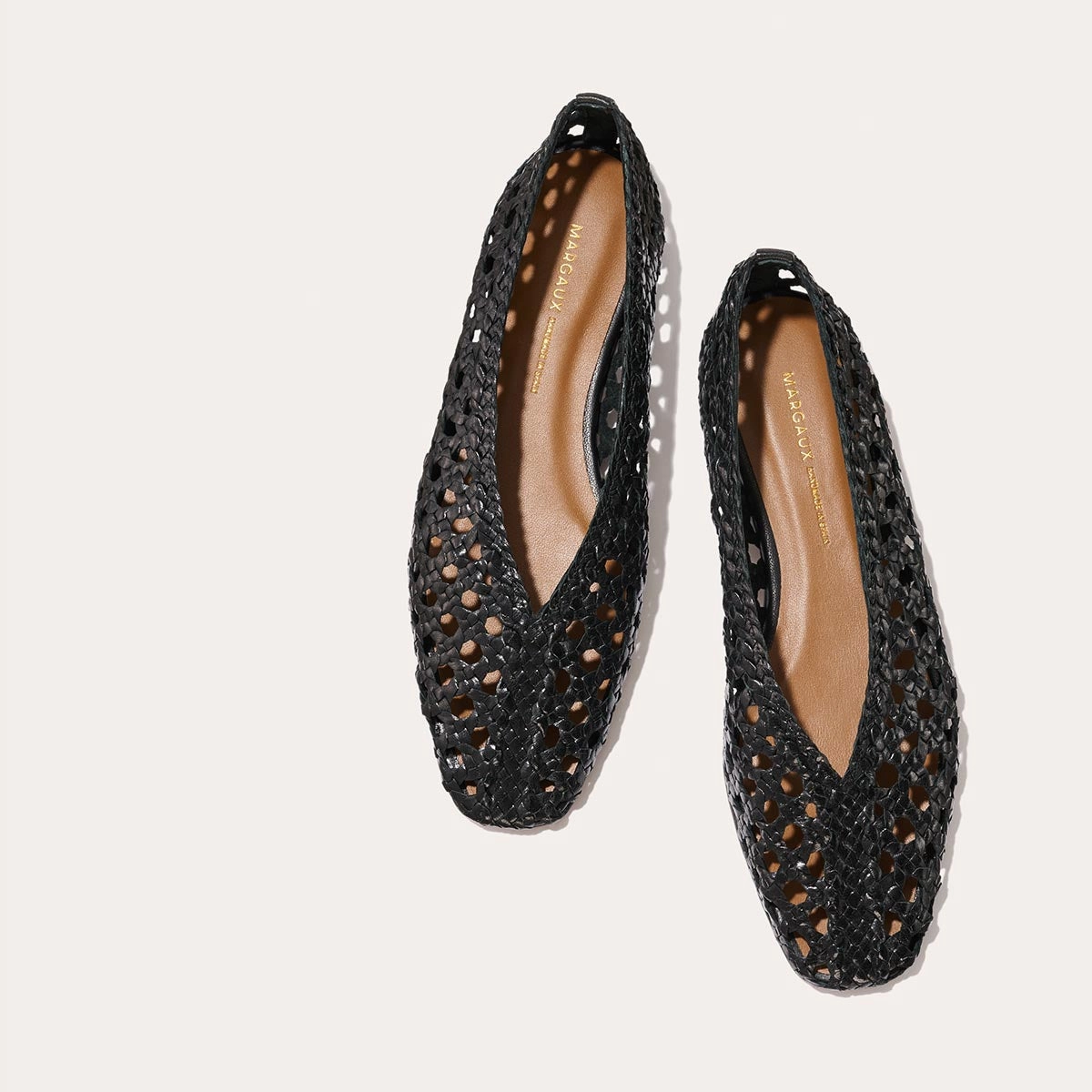 The Woven Paz - Black Leather Cozy Comfort