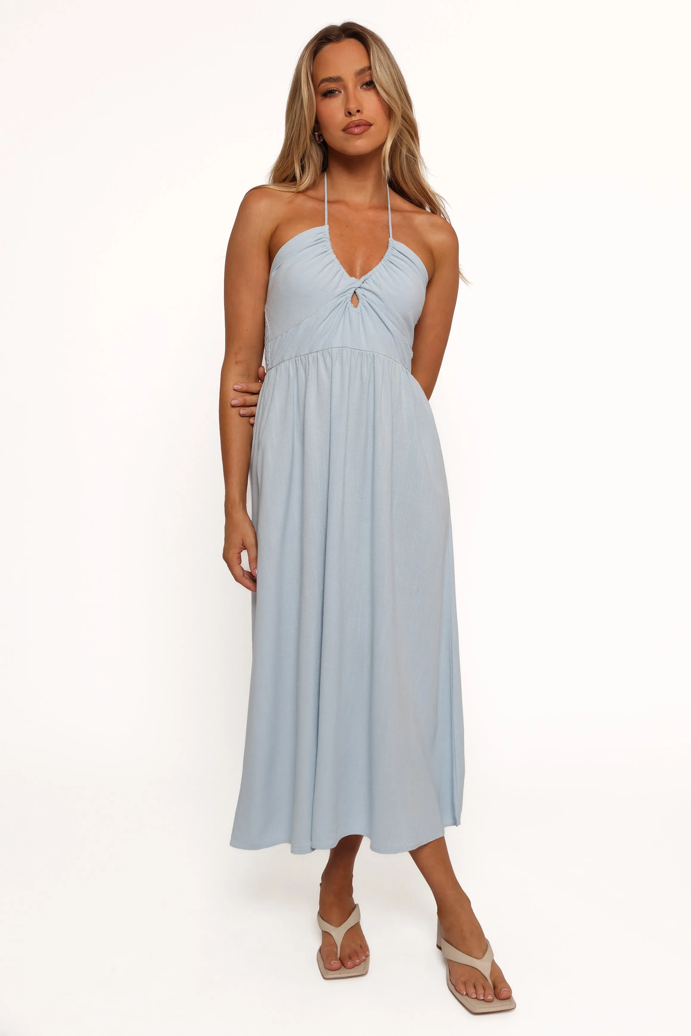 Tanner Midi Dress - Light Blue Effortless Style
