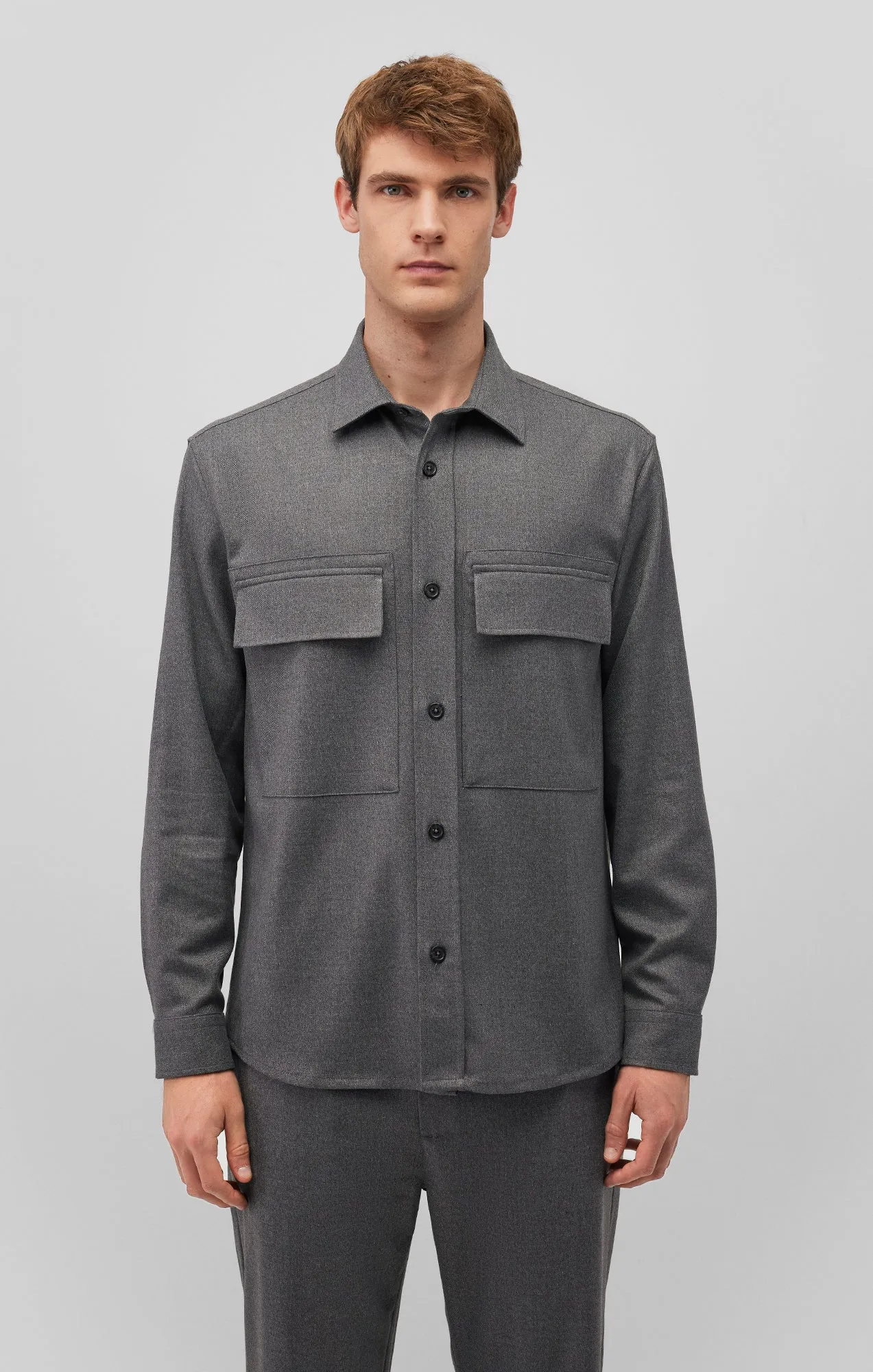 DOUBLE POCKET SHIRT IN DARK GREY MELANGE Classic Wardrobe Pullover Design