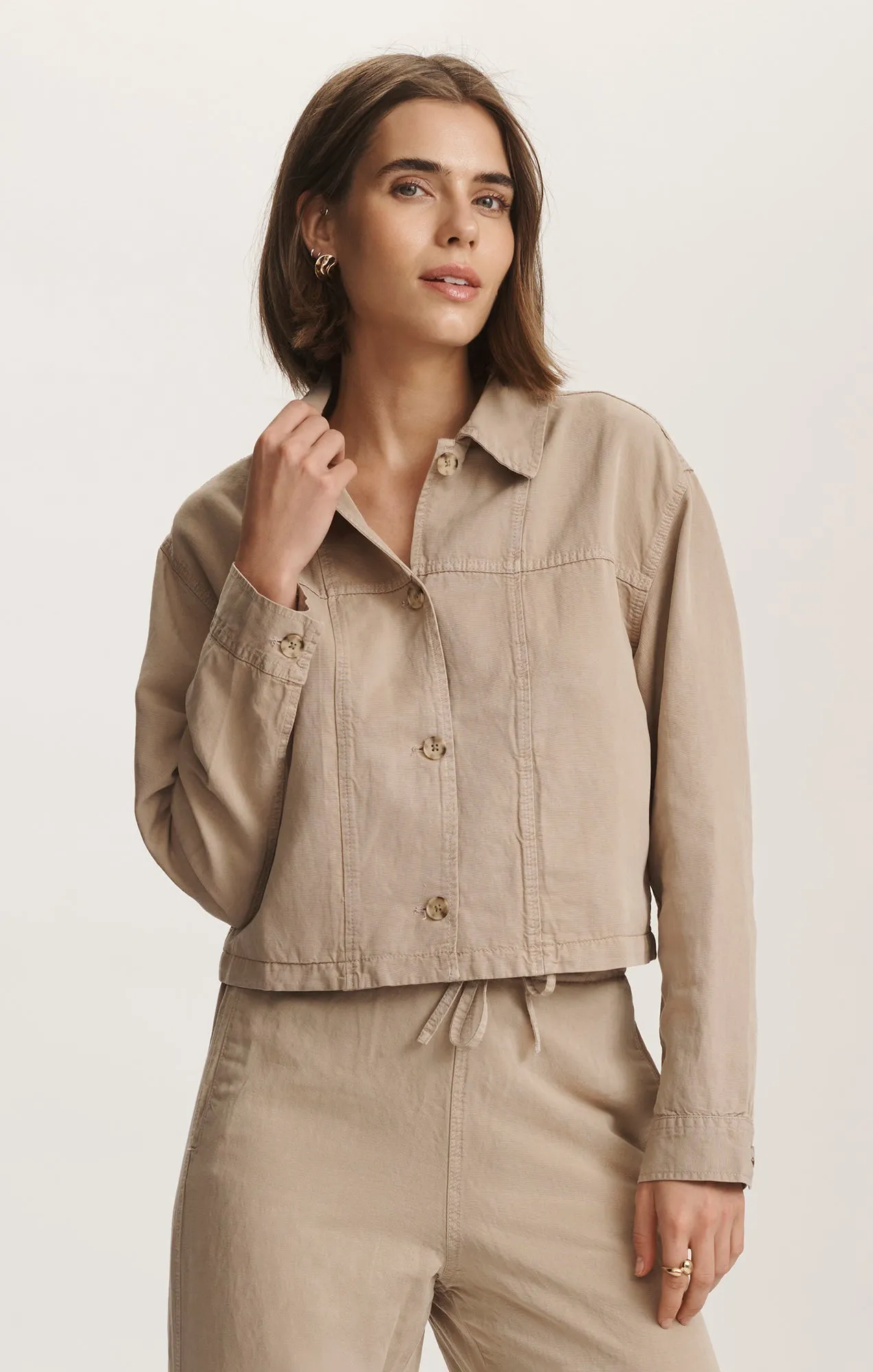 CROPPED TENCEL? OVERSHIRT IN CHINCHILLA Cozy Wear Casual Wear
