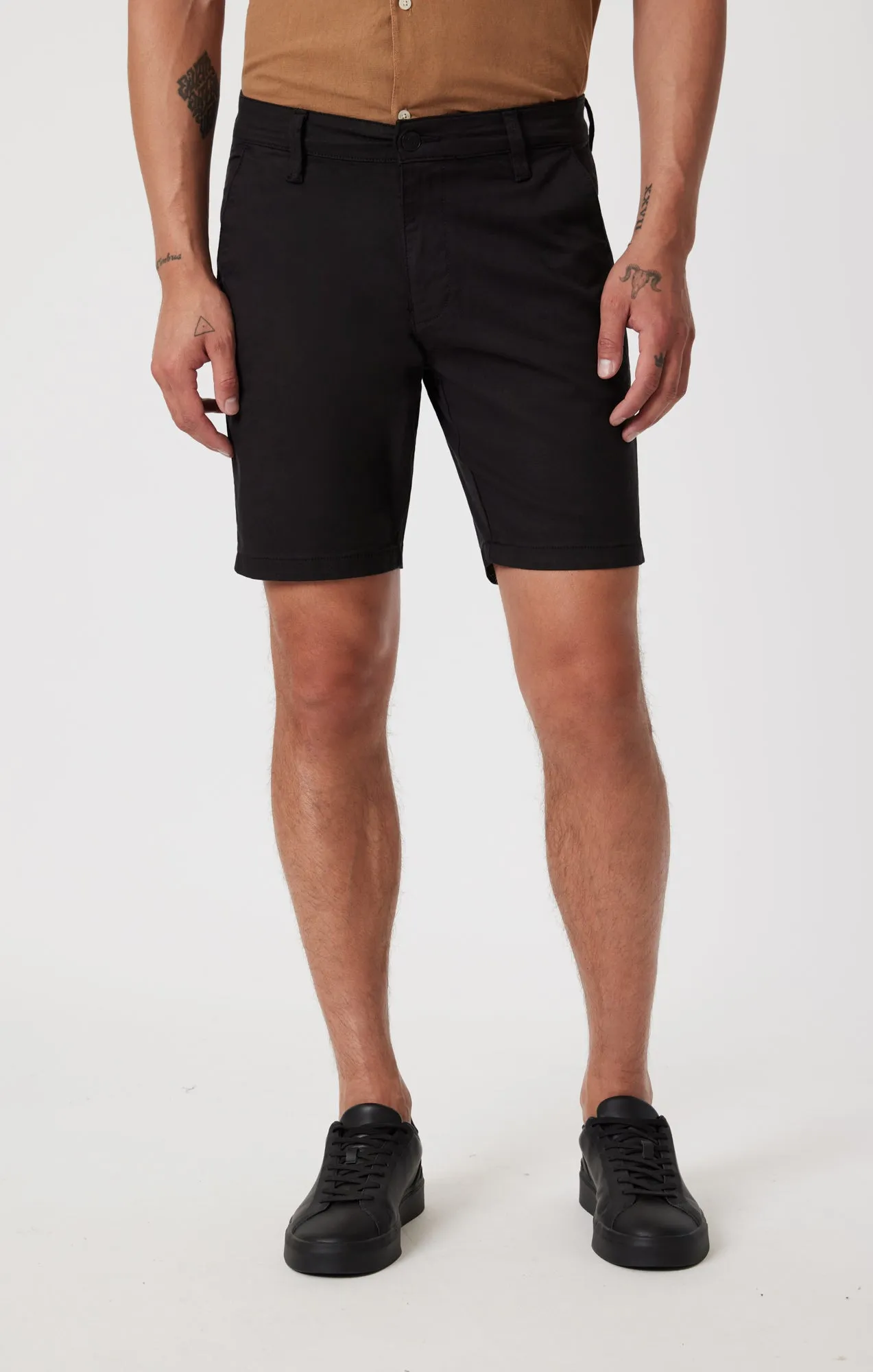 NOAH SHORTS IN BLACK LUXE TWILL skateboarding gear souvenir choice