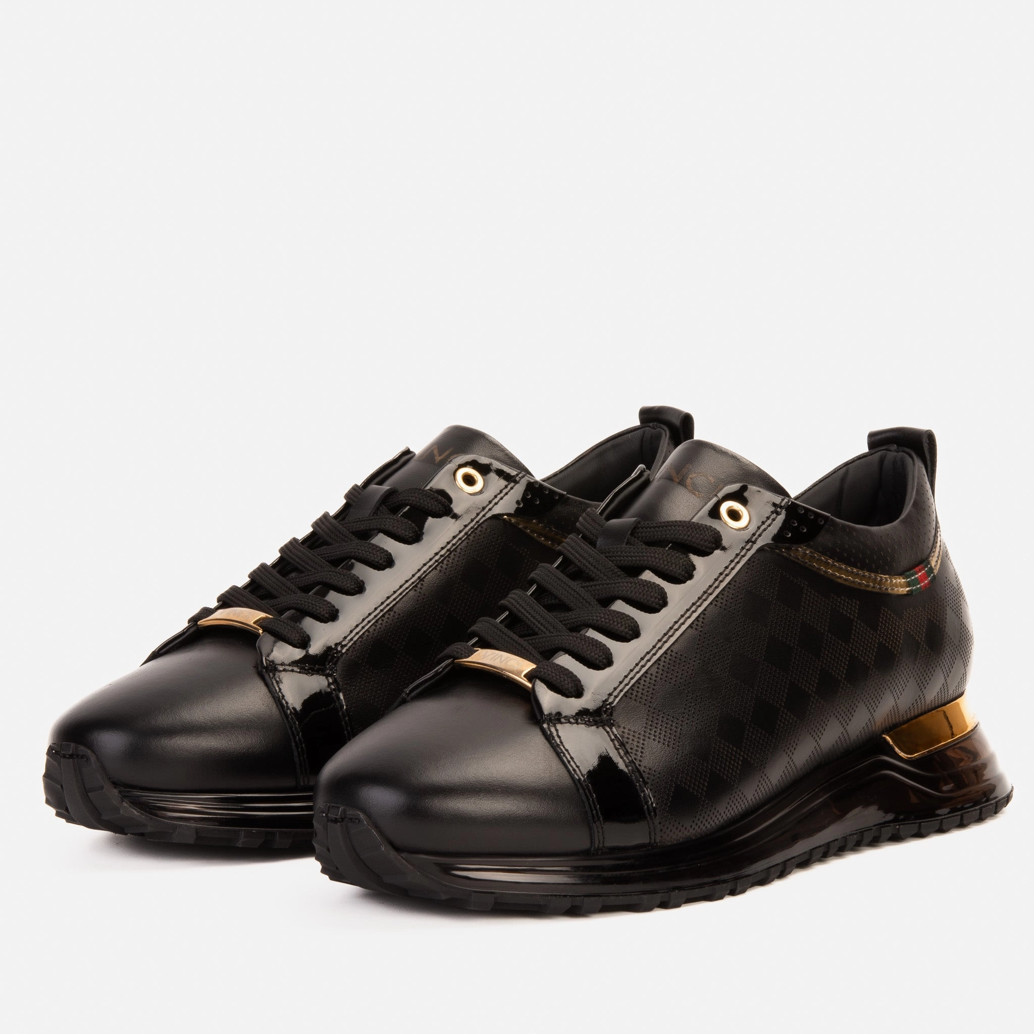 The Cenova Black & Gold Leather Men Sneaker Optimal lining