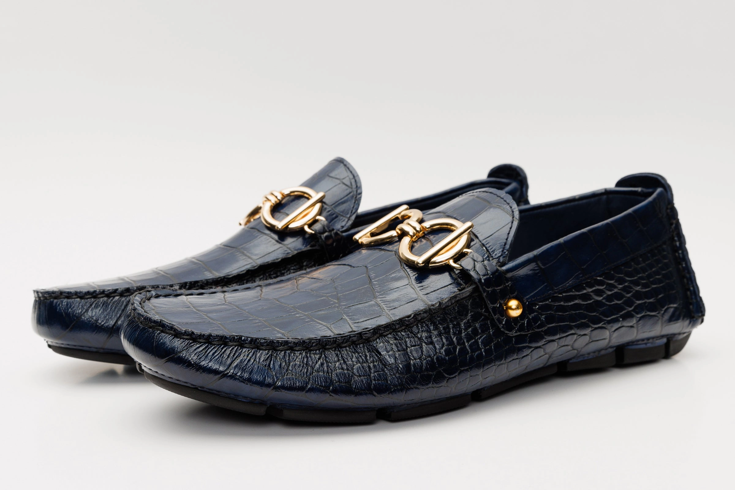 Airy Design Effortless Look The Pisa Navy Blue Leather Bit Drive Loafer Men Shoe