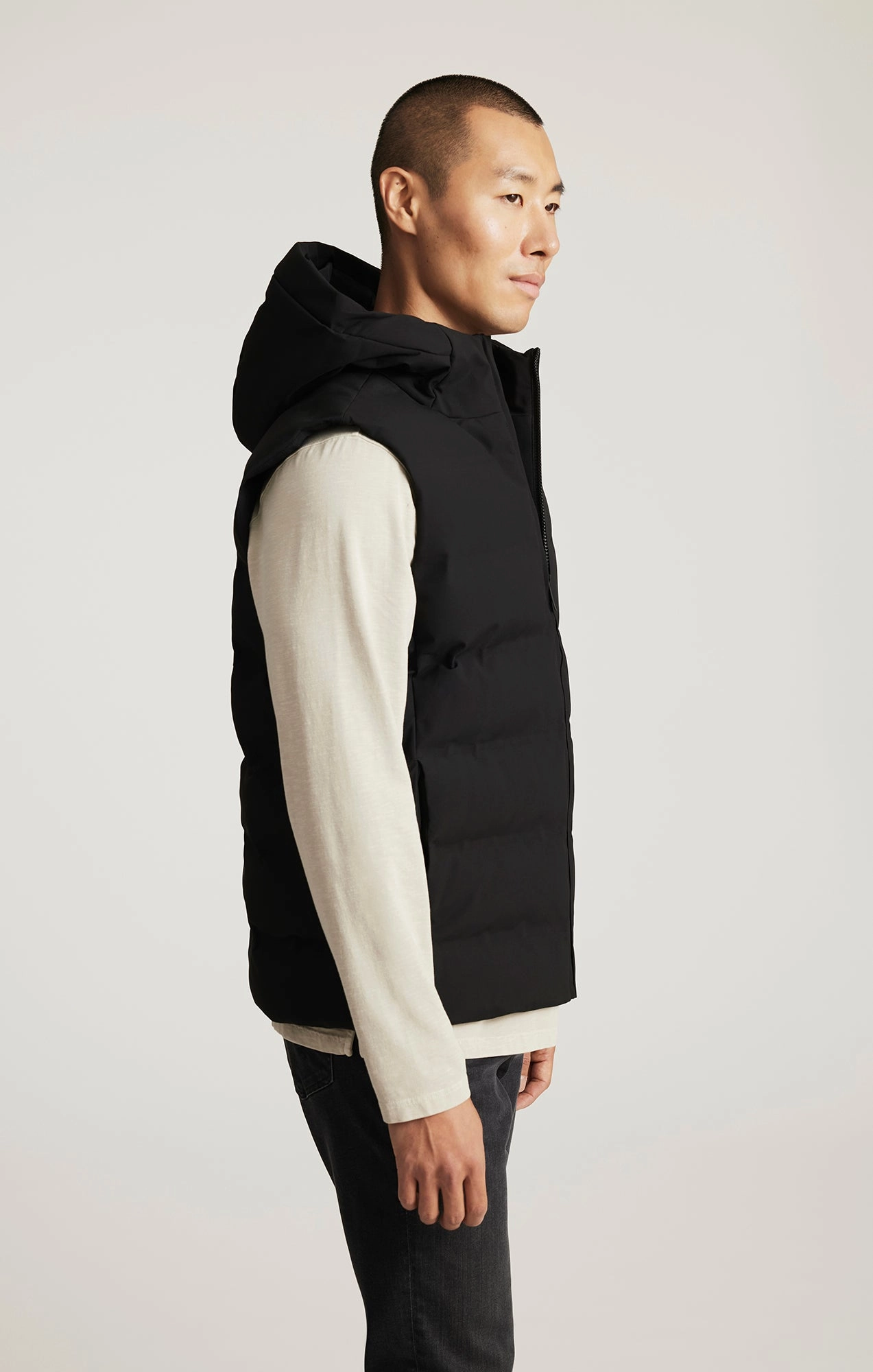 HOODED VEST IN JET BLACK Anti Slip Shoulder AllDay Comfort Design