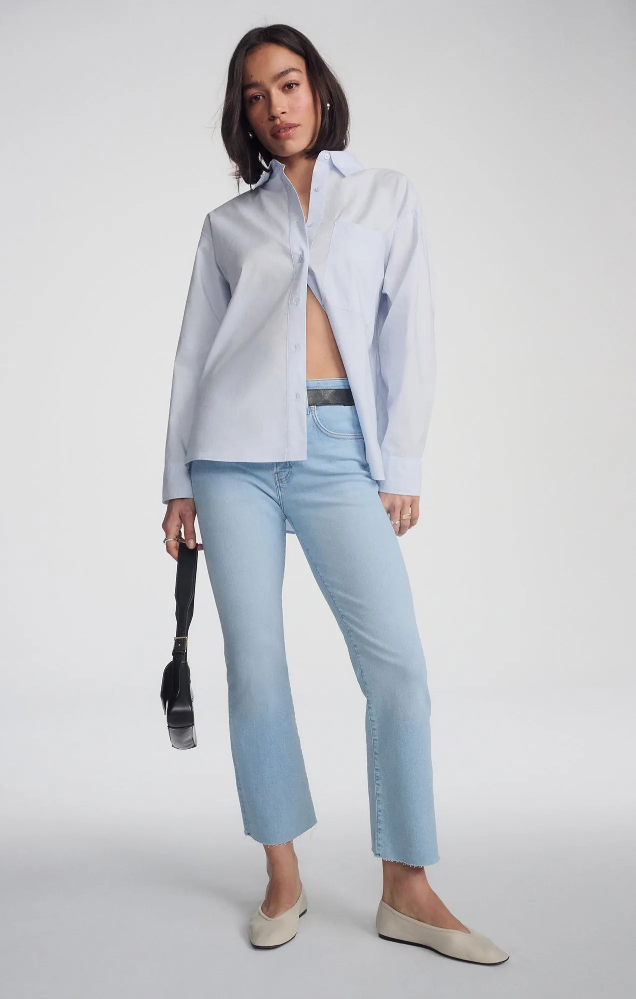 Animal Print Anti Pill Treatment DOUBLE POCKET BUTTON-UP SHIRT IN CASHMERE BLUE