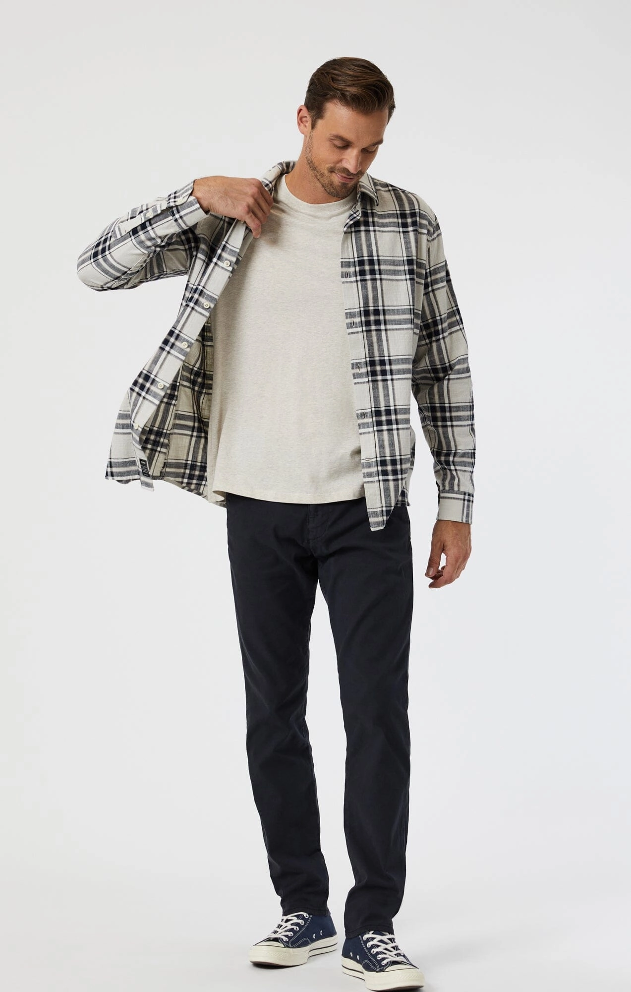 MILTON SLIM STRAIGHT CHINO IN DEEP NAVY LUXE TWILL ElasticWaistband WaterRepellent