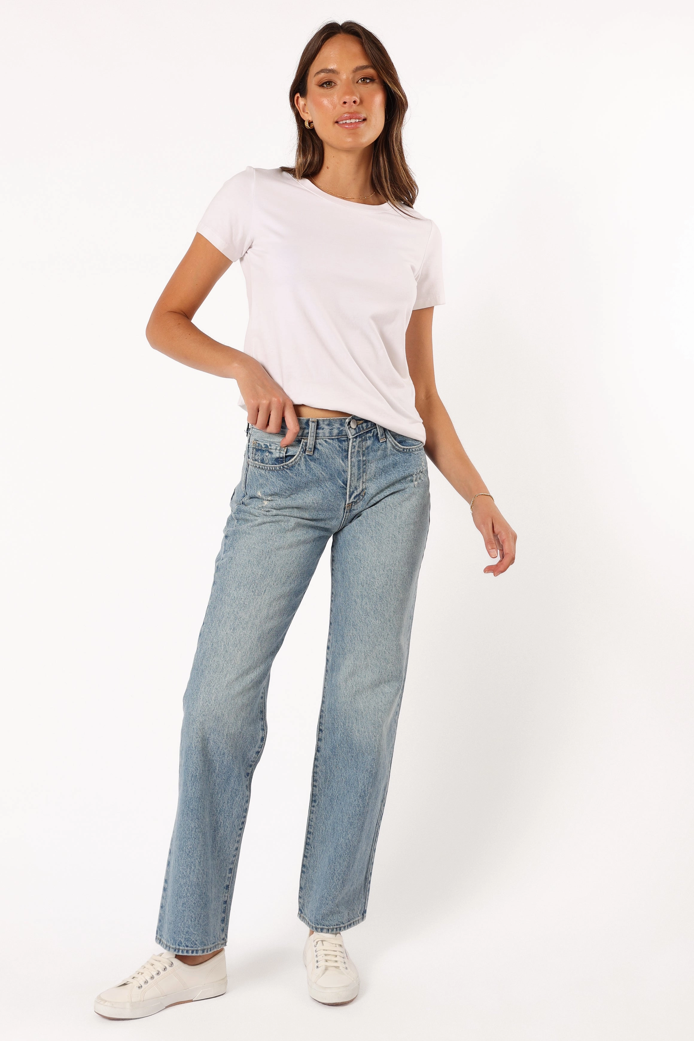 Nathan High Rise Relaxed Straight Jean - Medium Denim Brunch Outfit Night Out Evening Stroll Stretch Breathable