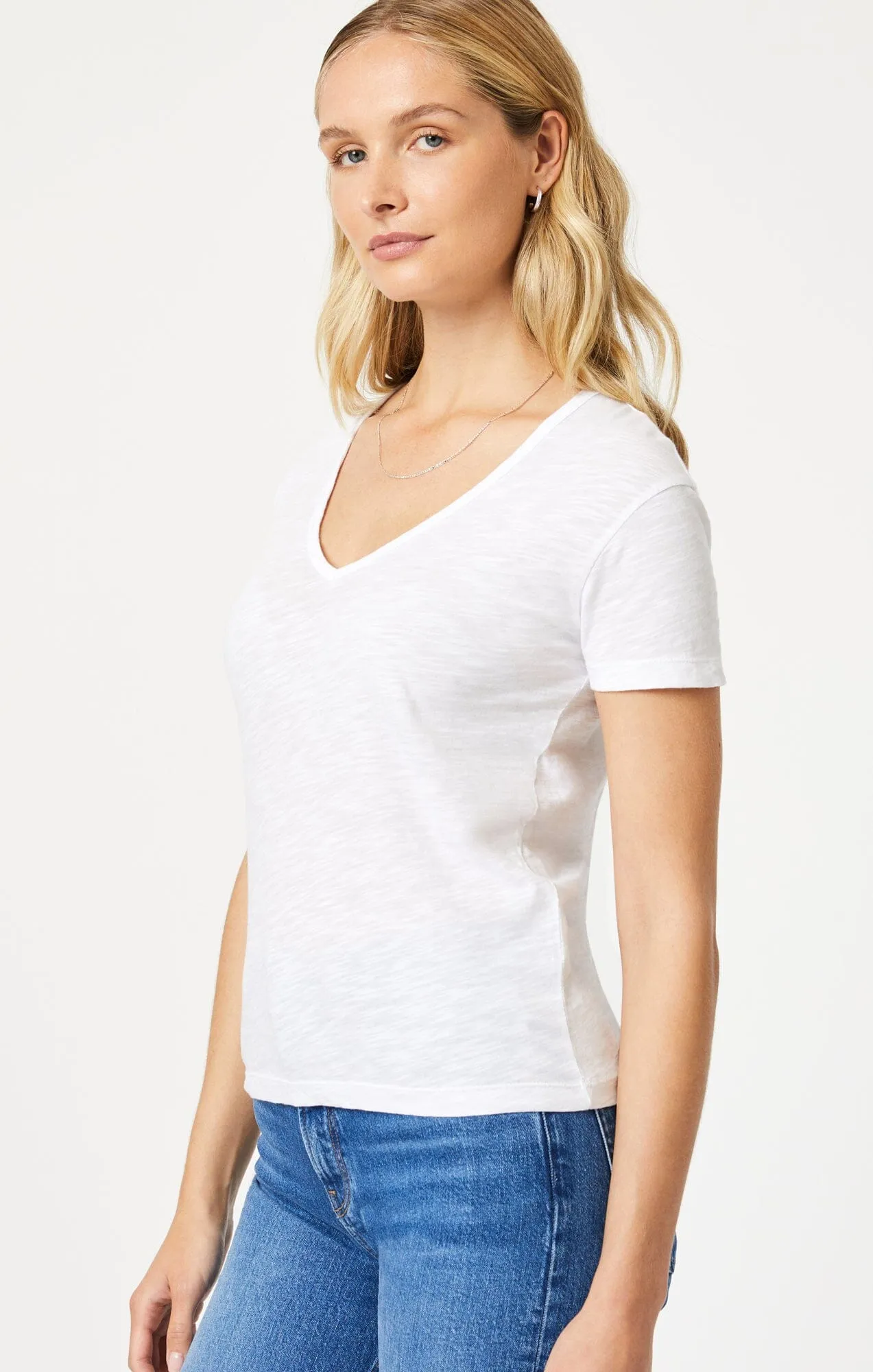 V-NECK T-SHIRT IN WHITE brandable Lightweight Shirt