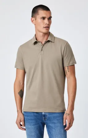 POLO SHIRT IN WALNUT Smart Layering Stretch Fit Technology
