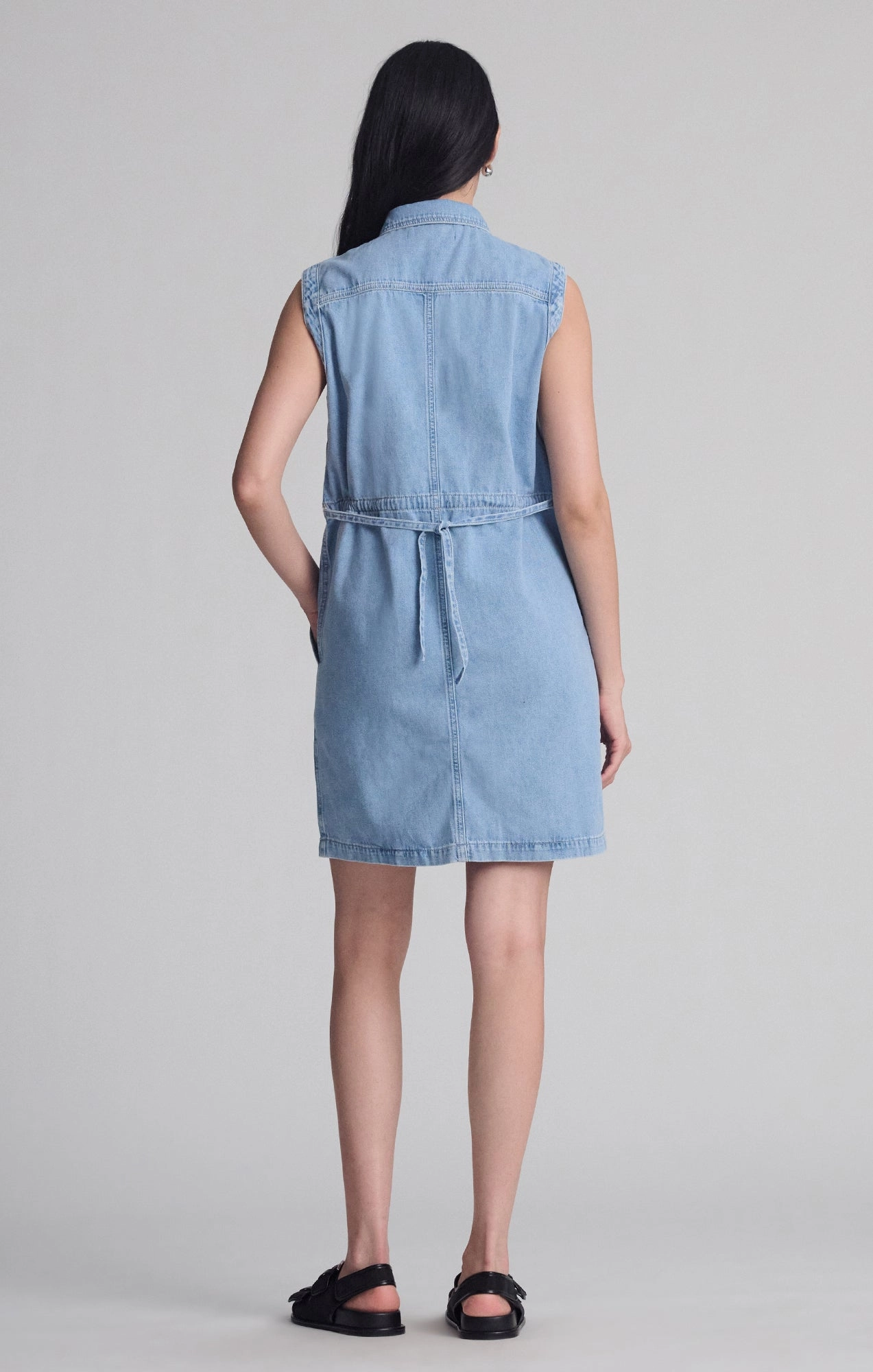 SIMLA POCKET DRESS IN LIGHT BLUE GOLD Style Upgrade
