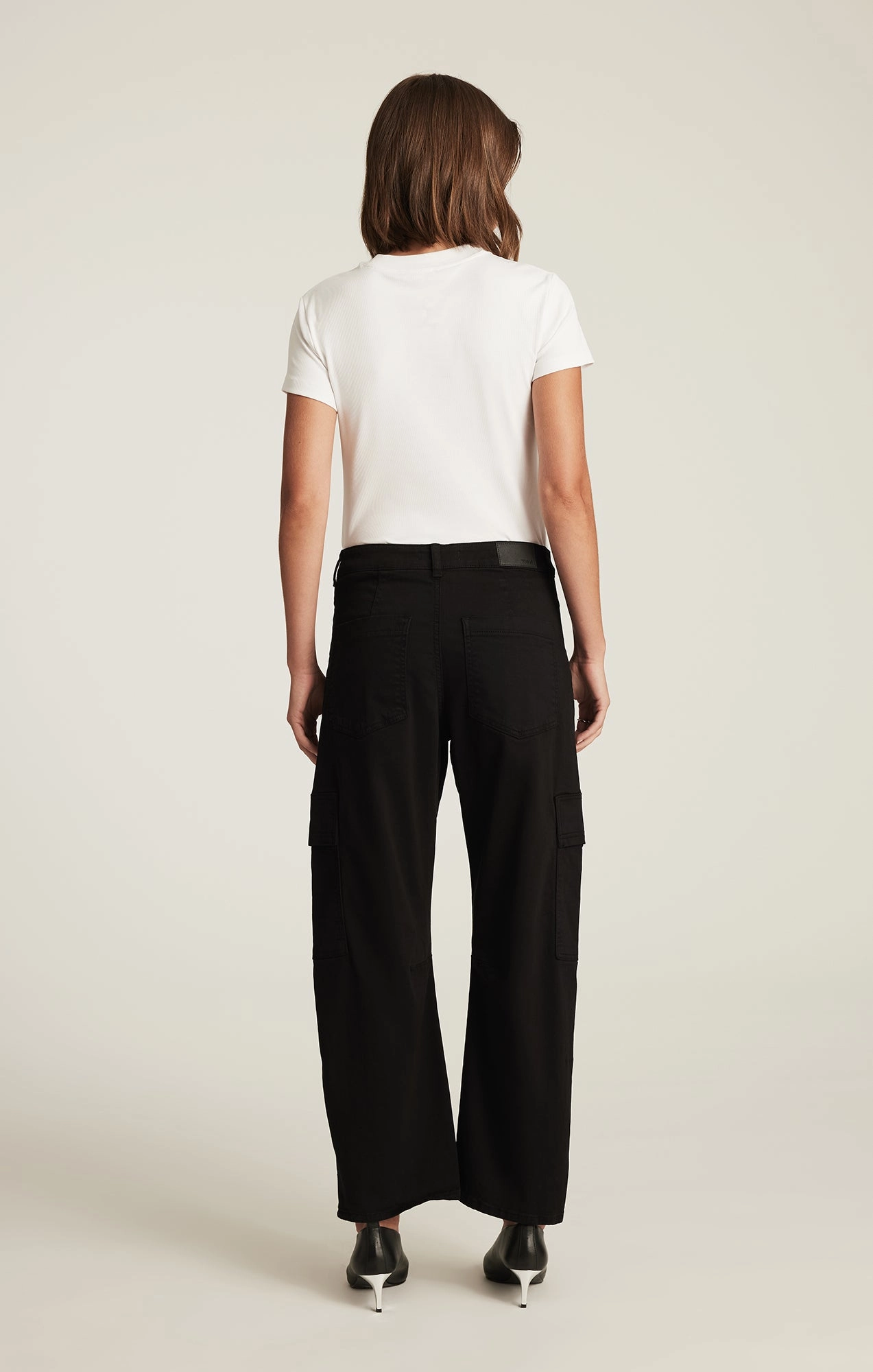 VINNIE BARREL CARGO IN BLACK CASUAL TWILL Compression Fit