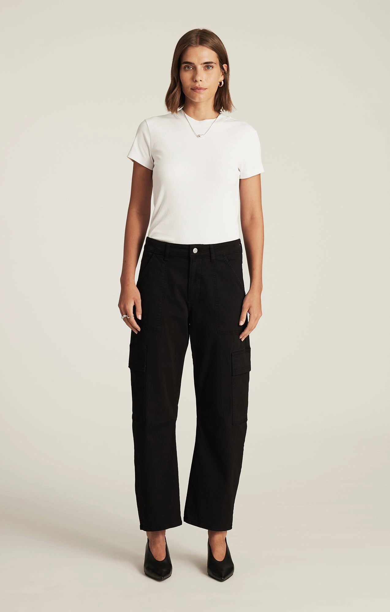 Moisture Lock Technology NonSlipInnerGrip VINNIE BARREL CARGO IN BLACK CASUAL TWILL