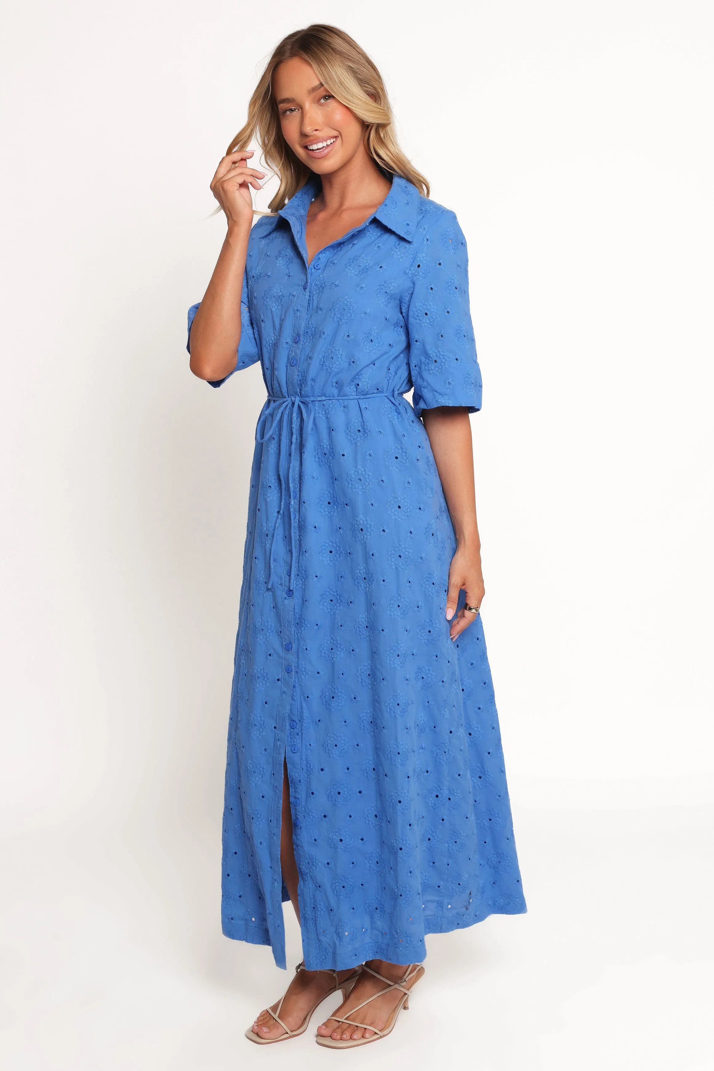 Summer Friendly New York Cooper Embroidered Button Through Midi Dress - Cobalt