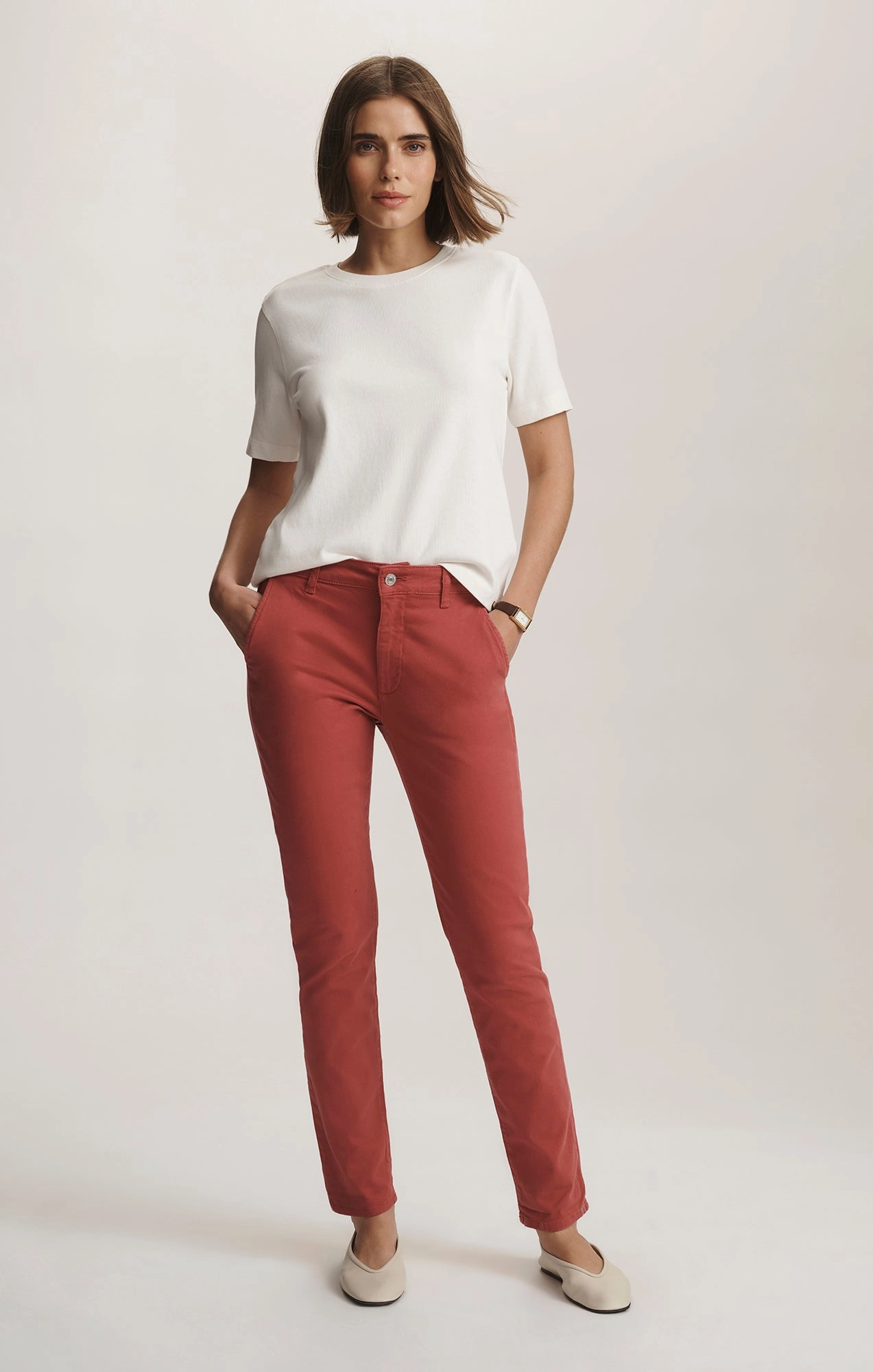 Non-Binding Fit KATHLEEN SLIM BOYFRIEND CHINO IN BUBBLEGUM CASUAL TWILL