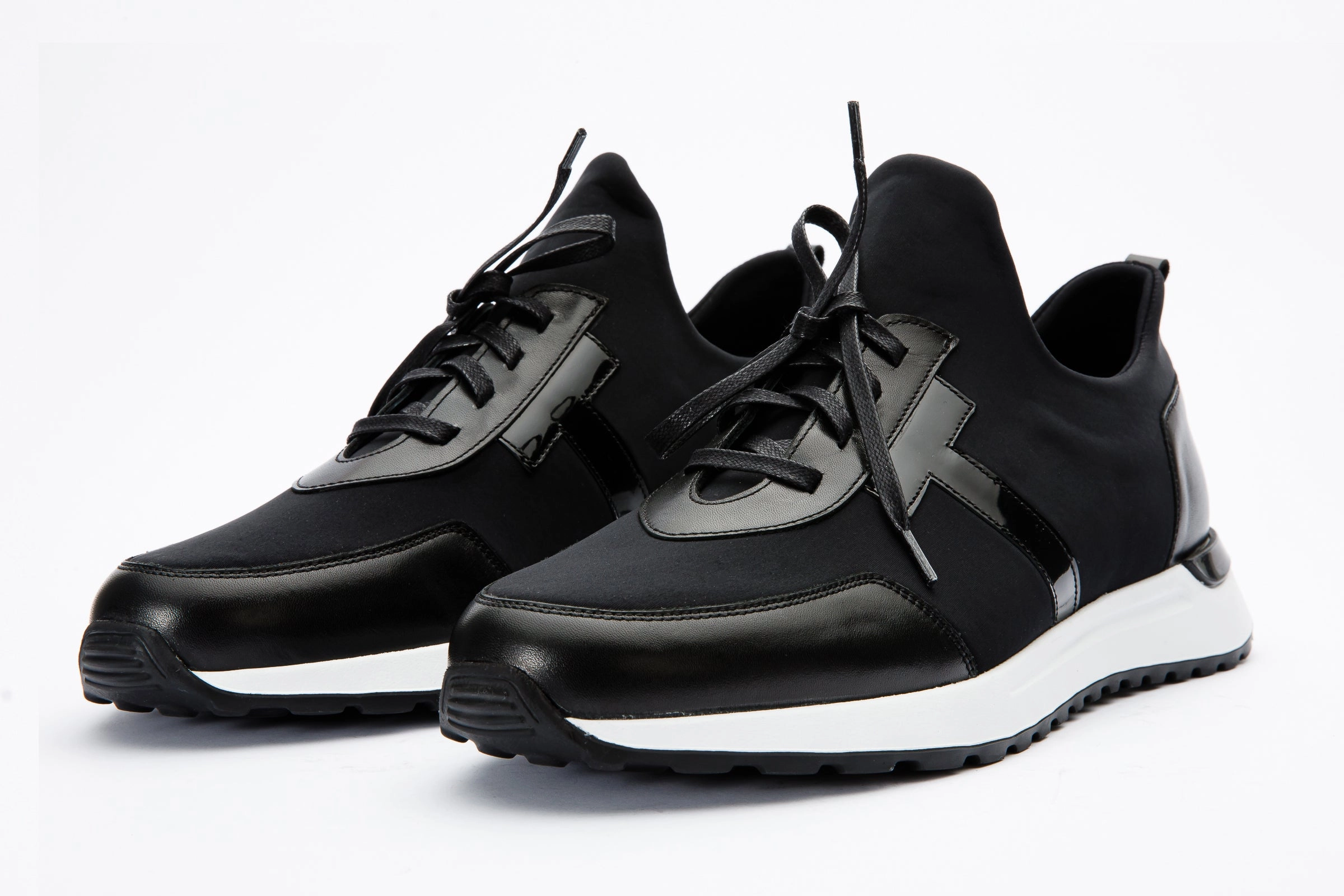 Fitted Traction The Nebreska Black Leather Men Sneaker Final Sale!