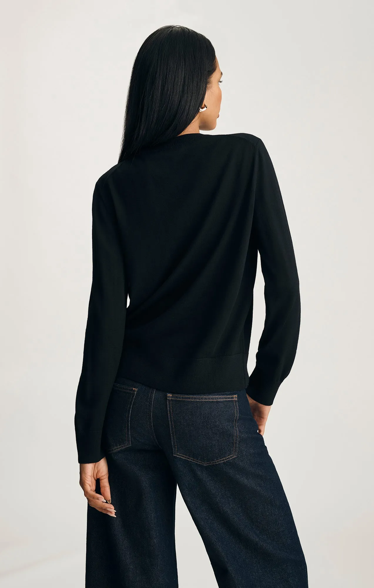 EDITION WOOL CREW NECK SWEATER IN BLACK Denim product mountain adventure spirit