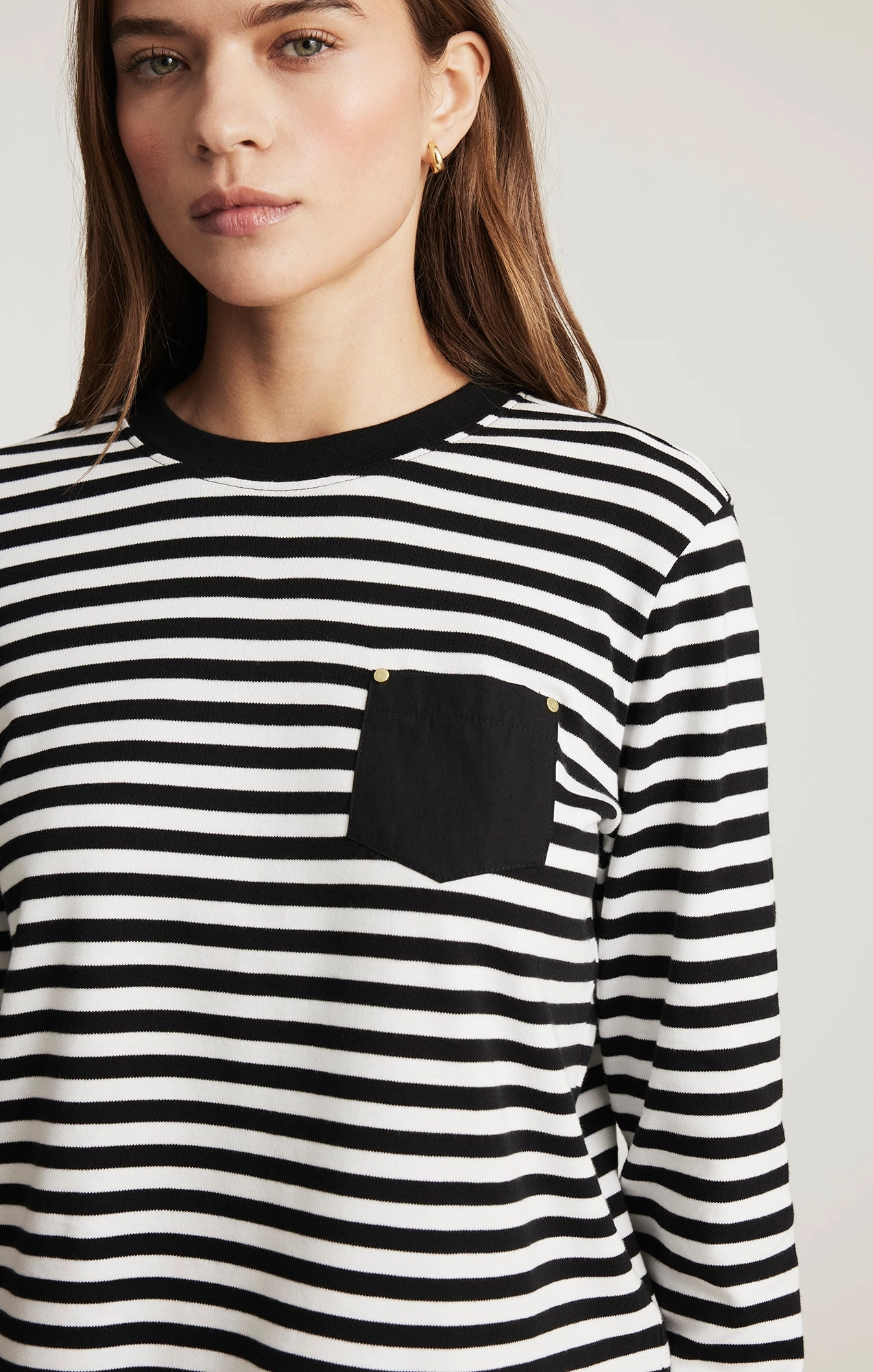 Soft and Flexible Light Trend ONE POCKET LONG SLEEVE T-SHIRT IN BLACK WHITE STRIPE