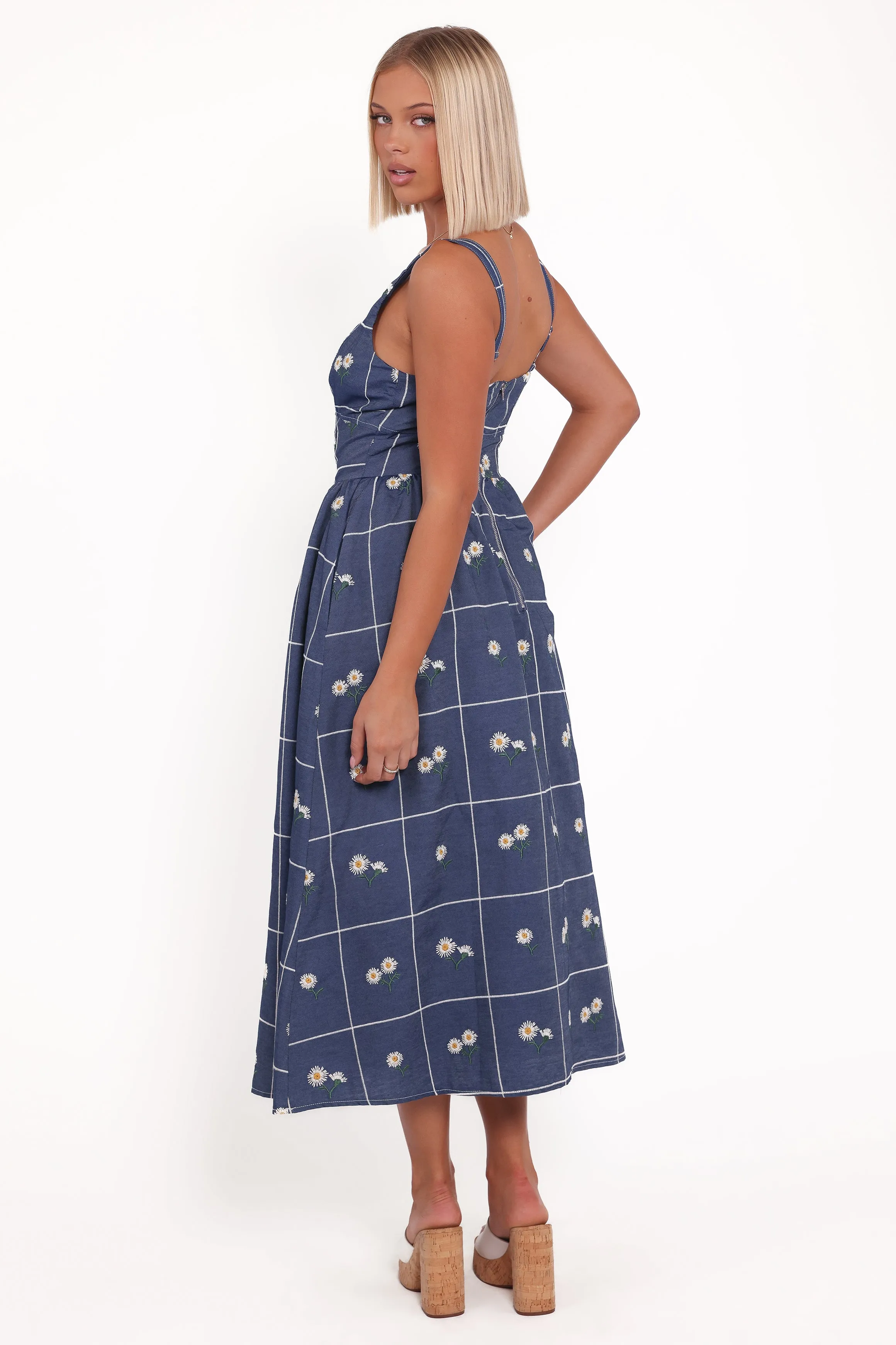 Yolande Midi Dress - Blue Floral Elegant Style Curve Friendly