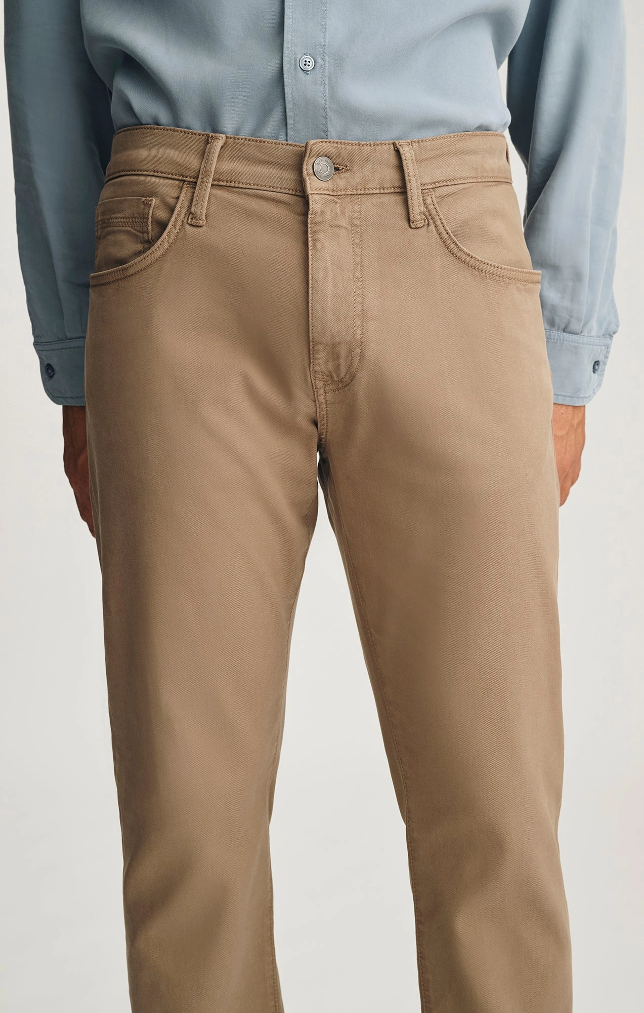 Stylish Fit ZACH STRAIGHT LEG IN SHITAKE LUXE TWILL