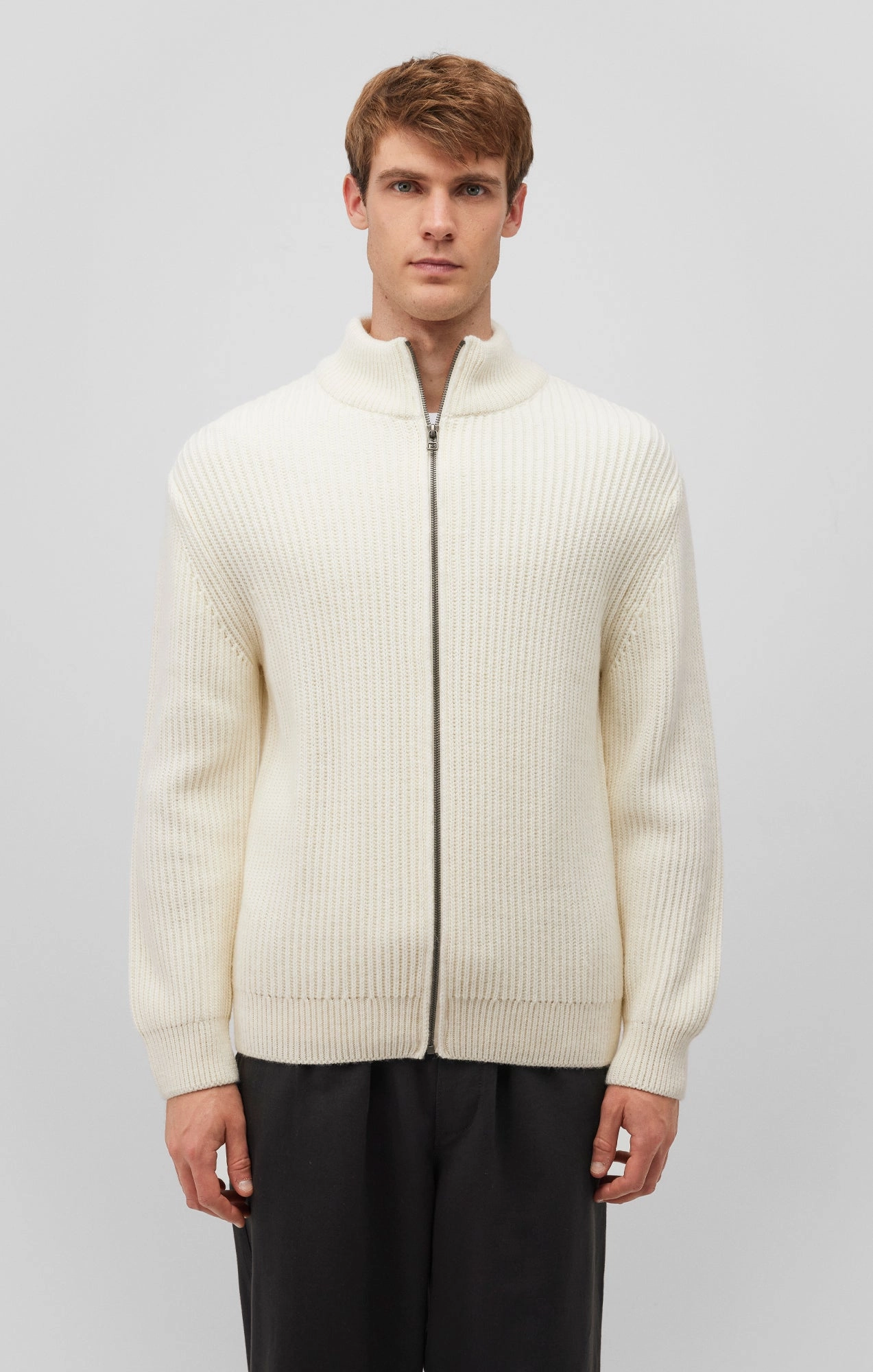 ZIP-UP CARDIGAN IN ALMOND MILK Thermal regulation Everyday Comfort Fit